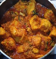 Boneless chicken curry